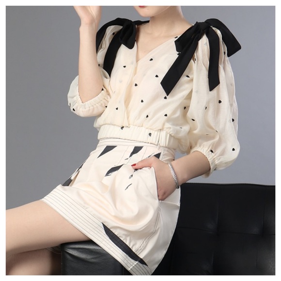 💜 Cream Mixed Media Romper Shorts Set - Picture 2 of 8